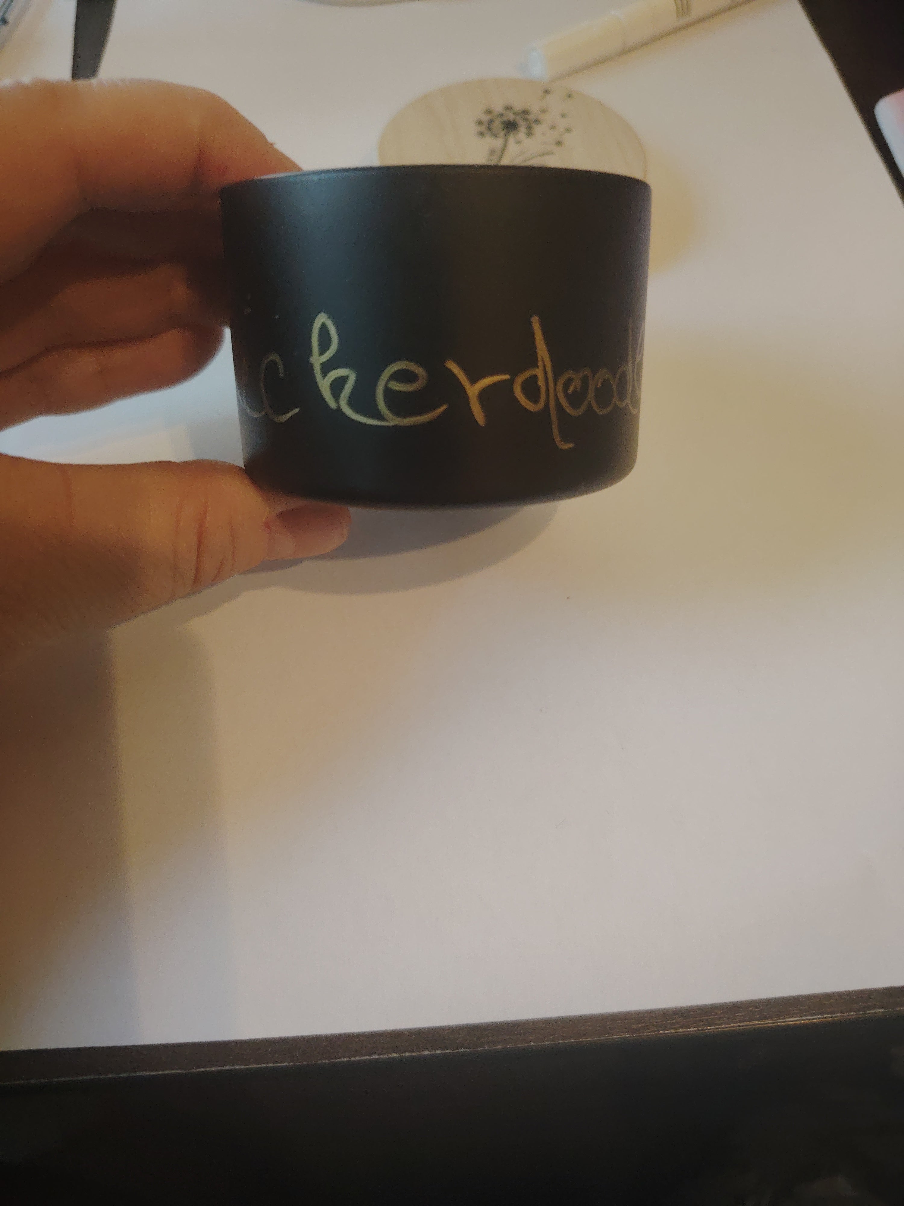 Scented candle with the scent of Warm Snickerdoodle Cookie