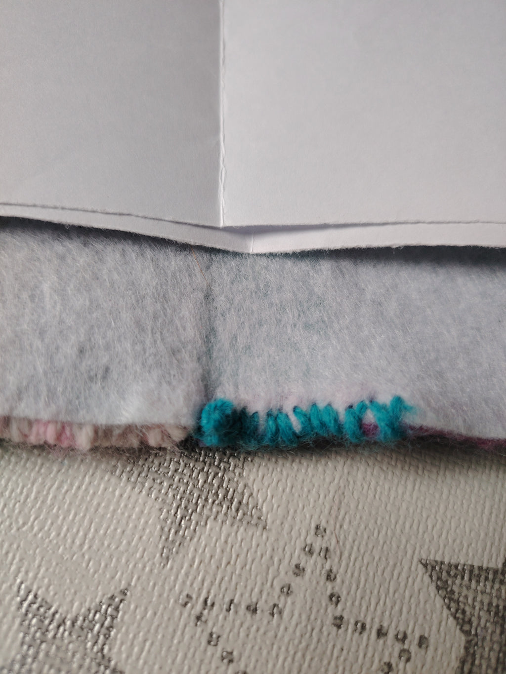 Hand gefertigtes Filzbüchlein